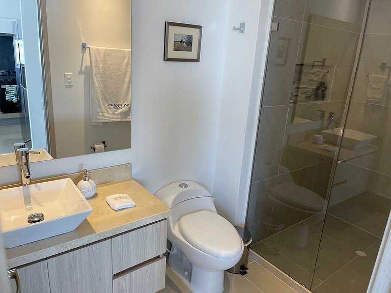 U-GO Apto en piso 36 con piscina en la azotea