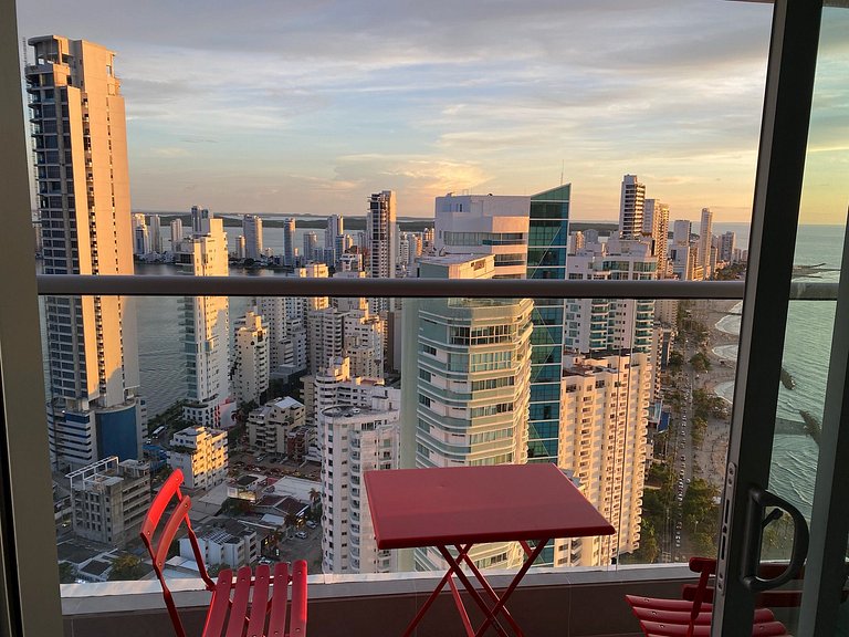 U-GO Ocean View + Premier Rooftop Pool Bocagrande