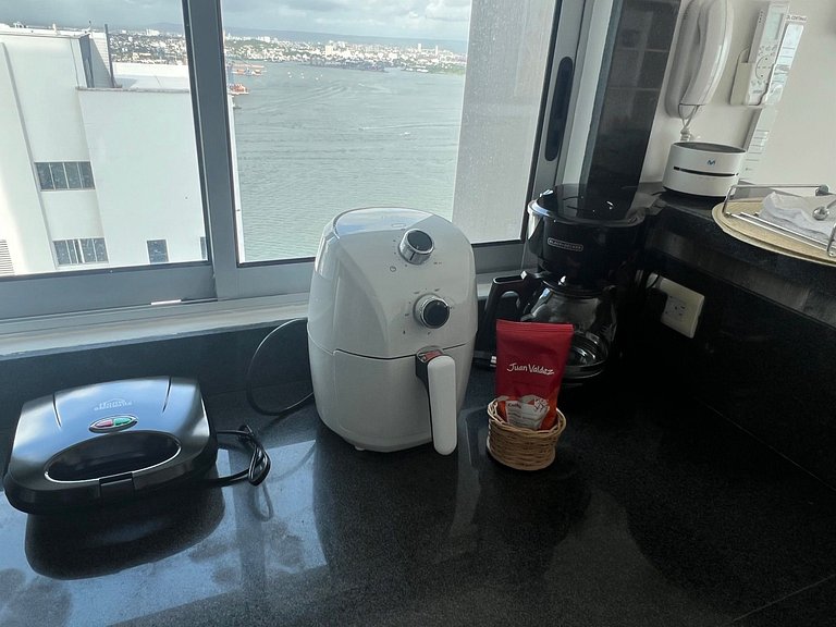 U-GO Appartement au 36e étage avec piscine sur le toit