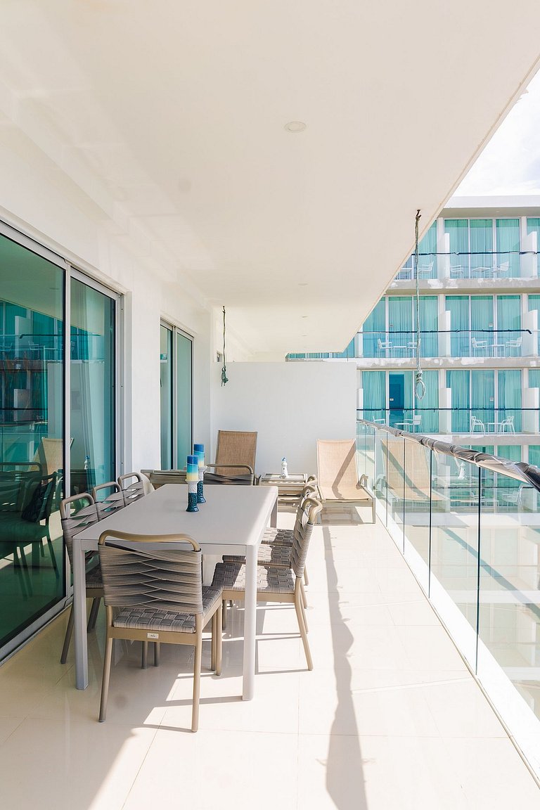 U-GO Moderno Apto en Los Morros con Playa Privada