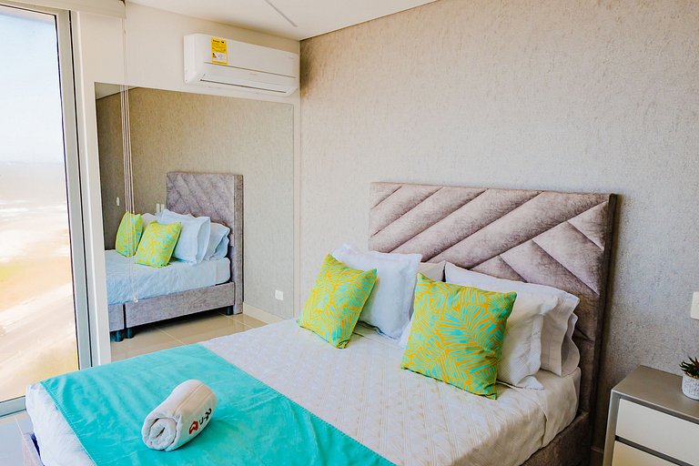 Apartment with Panoramic Sea View