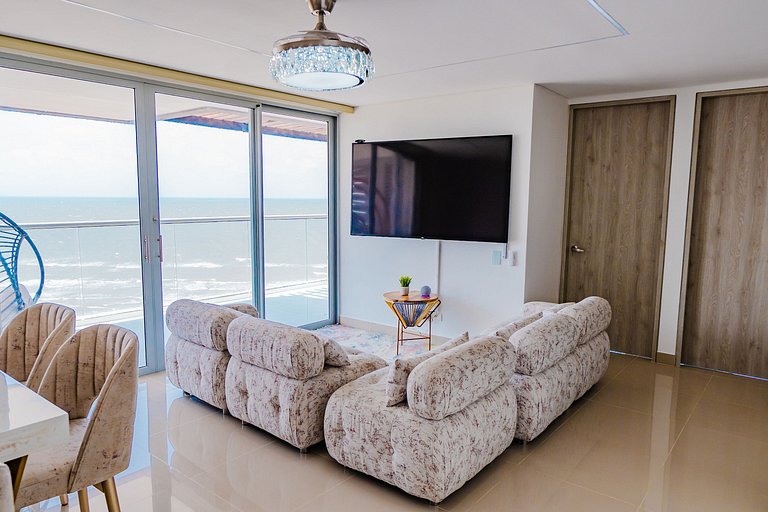 Apartment mit Panoramablick auf das Meer