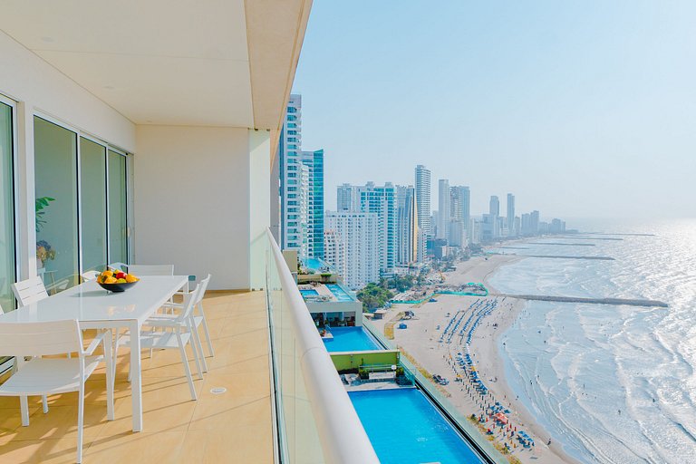 Apartment with Balcony | Beach View