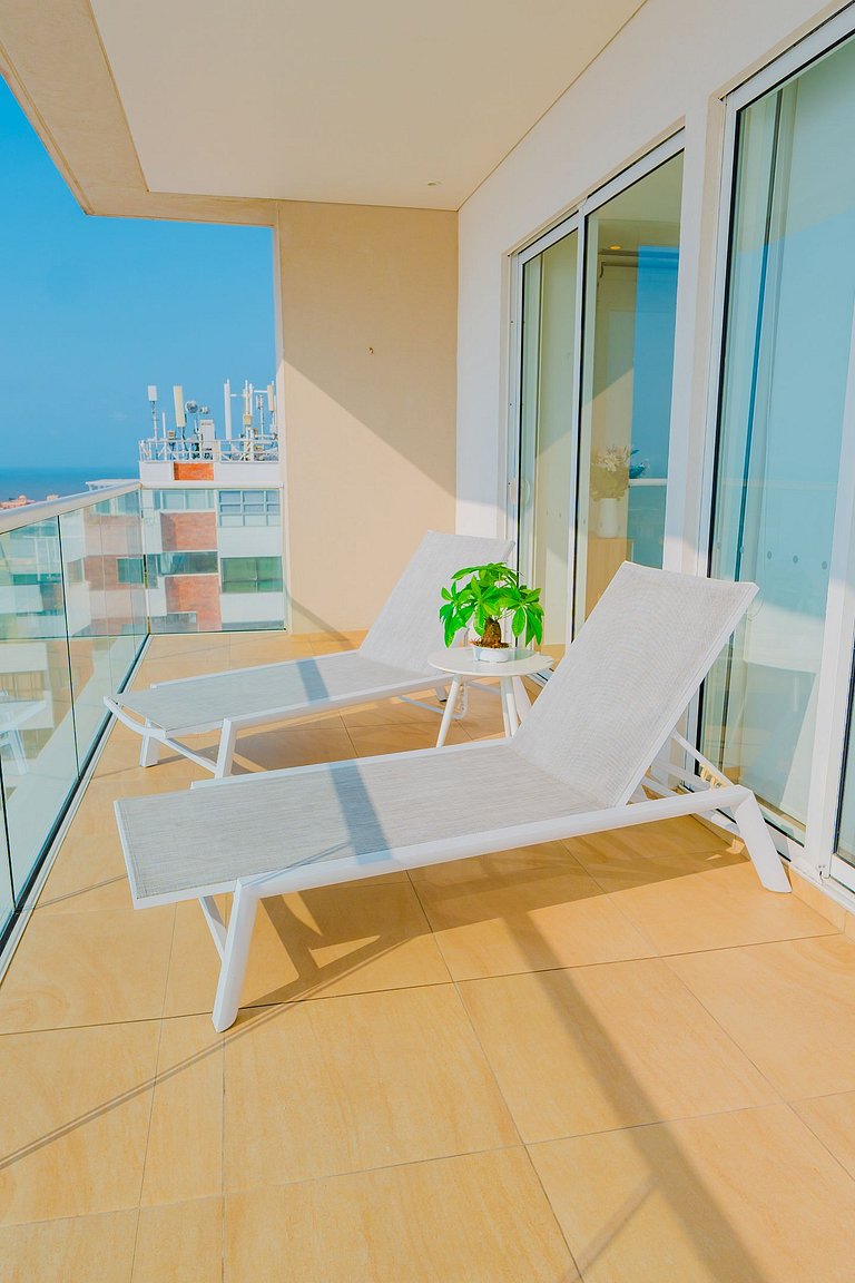 Apto con Balcón | vista a la playa