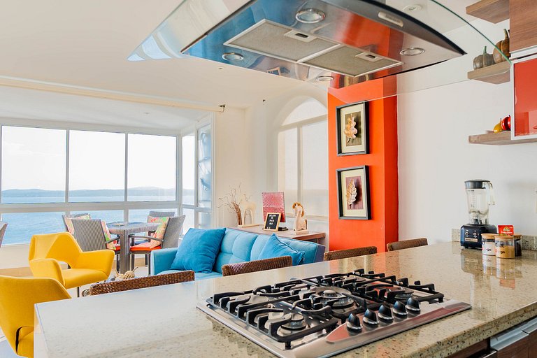 Modern Apartment in El Laguito Facing the Sea