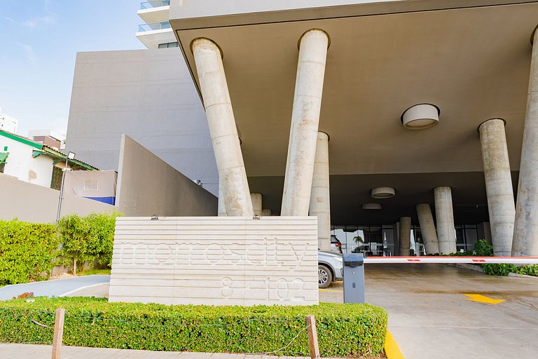 U-GO Modern Dept in Morros City Facing the Sea