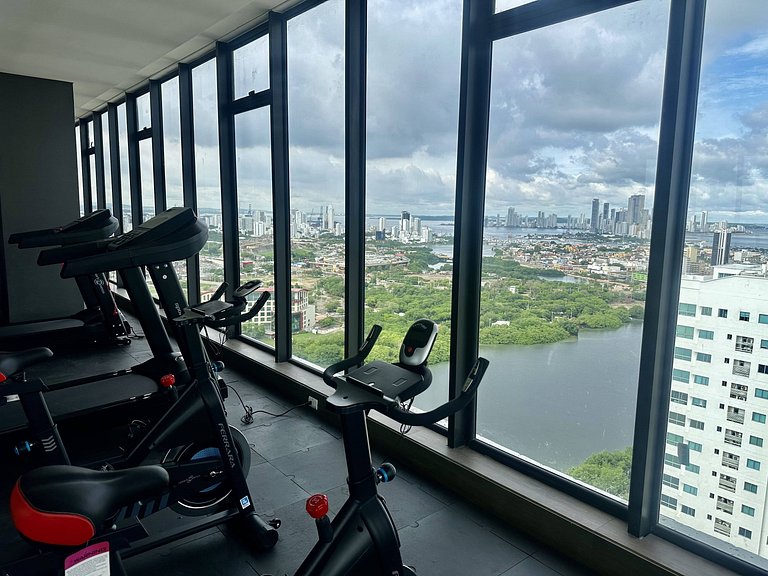 U-GO Sea View Apt near Historical Center