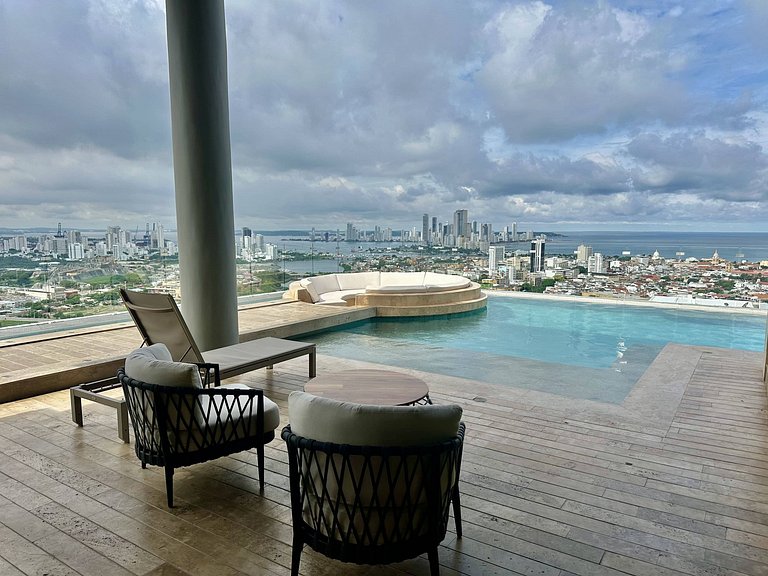 U-GO Sea View Apt near Historical Center