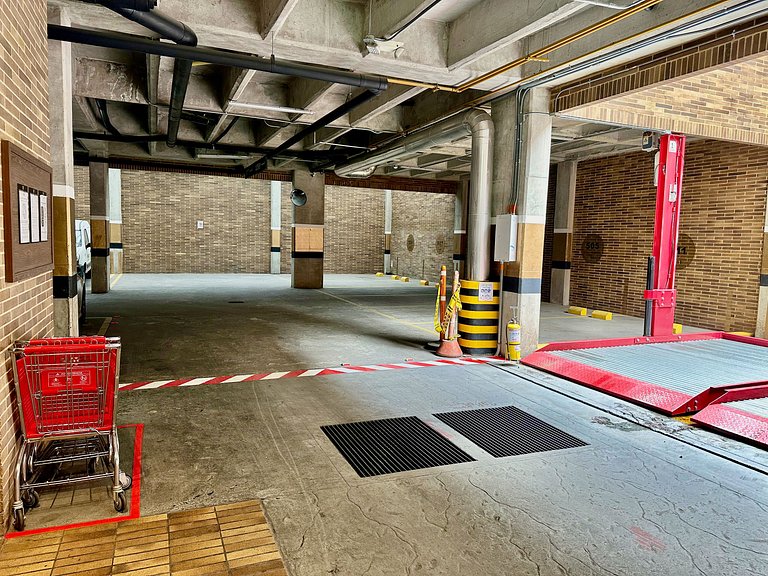 Loft Contemporáneo con Balcón en El Chicó | U-GO