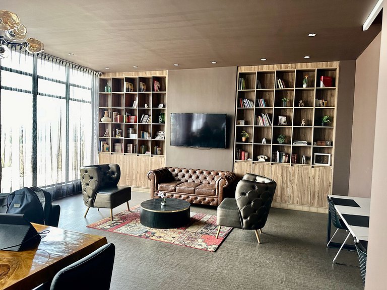 U-GO Moderno Apartaestudio en El Chicó con Balcón