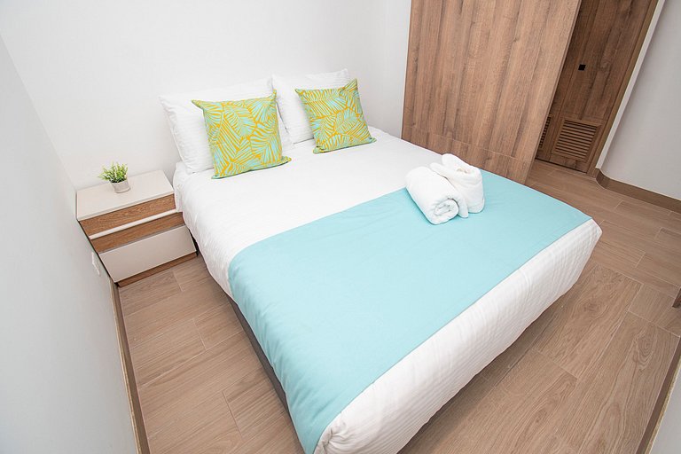 U-GO Sea View Apt near Historical Center