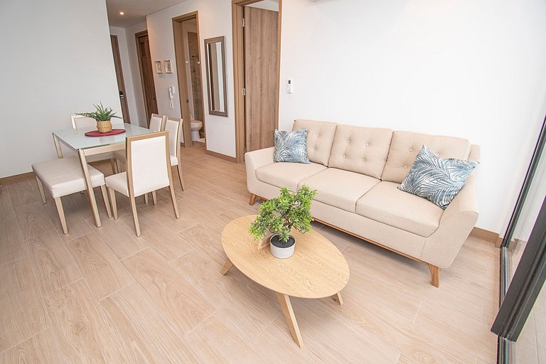 U-GO Sea View Apt near Historical Center