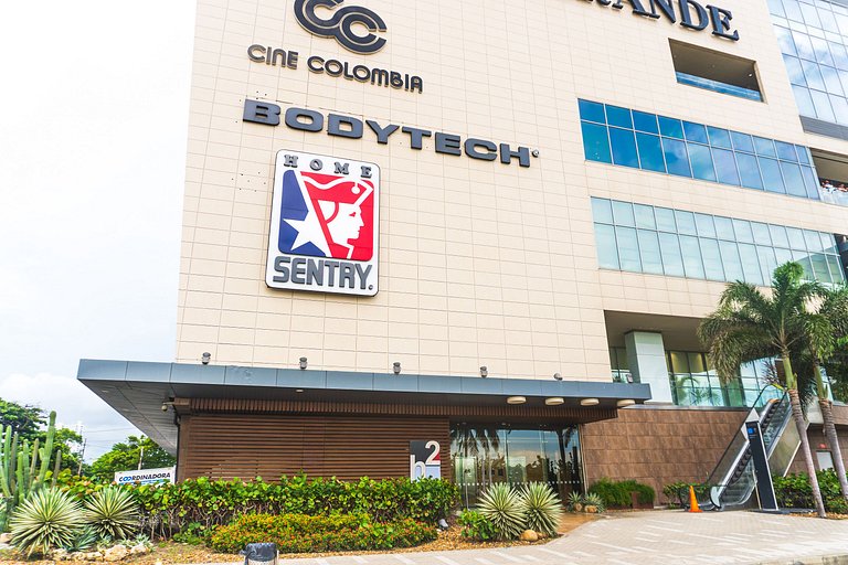 U-GO Gebäude H2 in Bocagrande, Front zum Meer