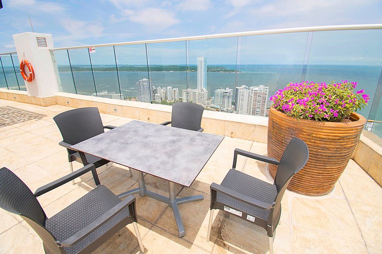 U-GO Apartment with Sea View at Palmetto Beach