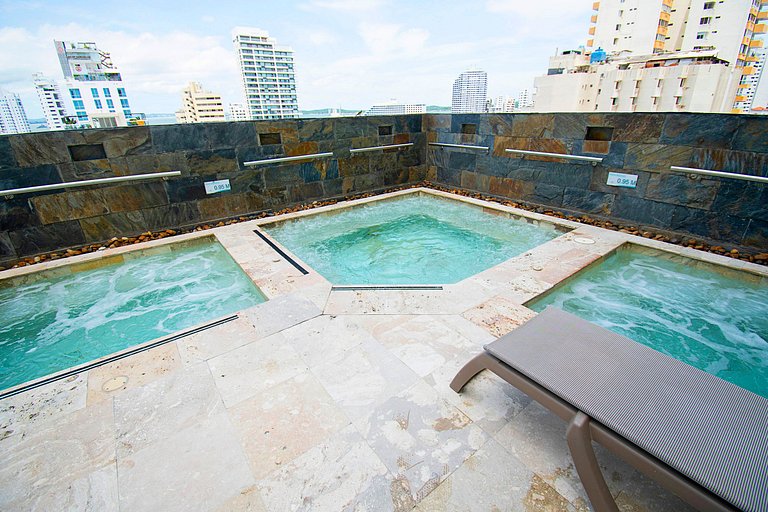 U-GO Apartment with Sea View at Palmetto Beach