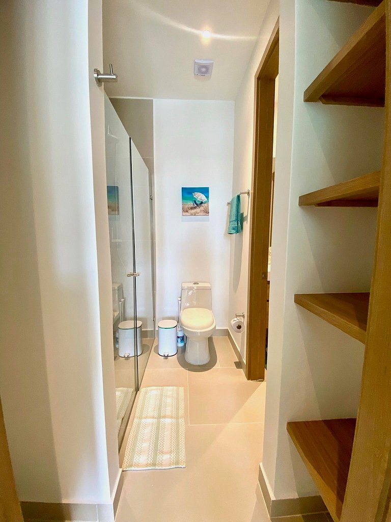 UGO Accommodation with Beautiful Blue Lagoon View