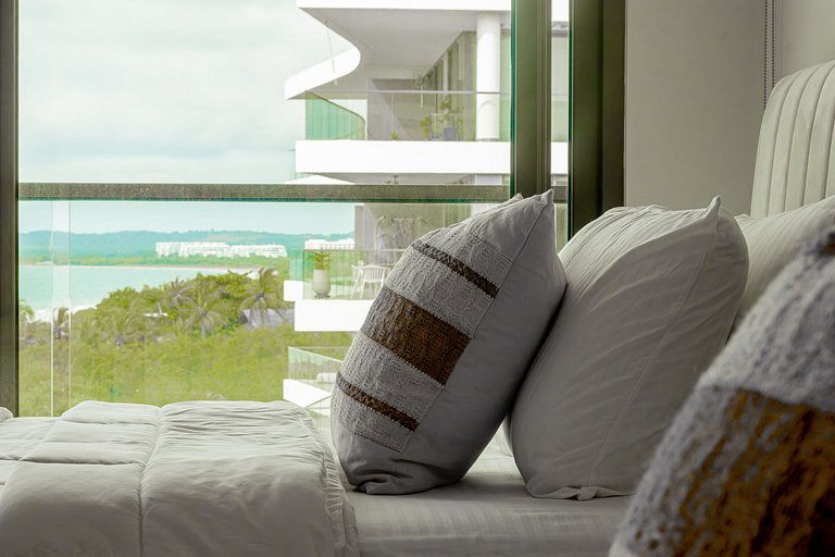 Oceanfront · Exclusive Stay | U-GO