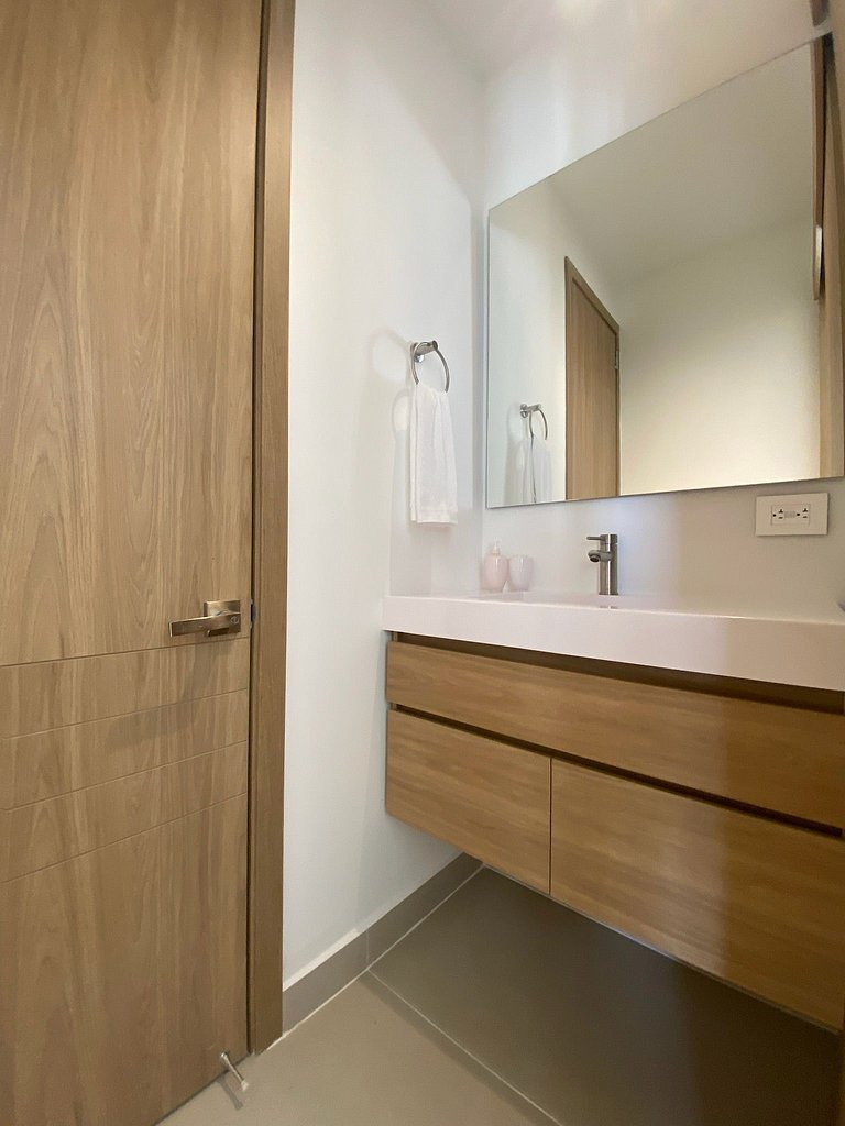 Apartamento con Acceso a Laguna Cristalina