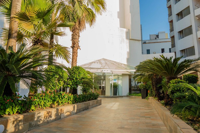 U-GO Baia Kristal: Oasi Moderna a Cartagena