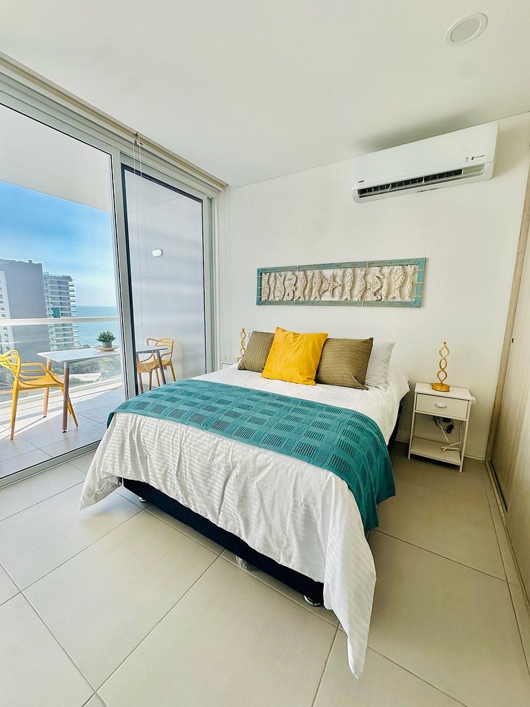 Vista al Mar y Jacuzzi | Suite Premium