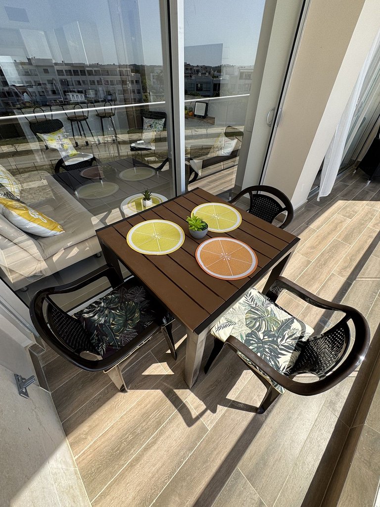 Appartamento con Accesso alla Laguna Cristallina