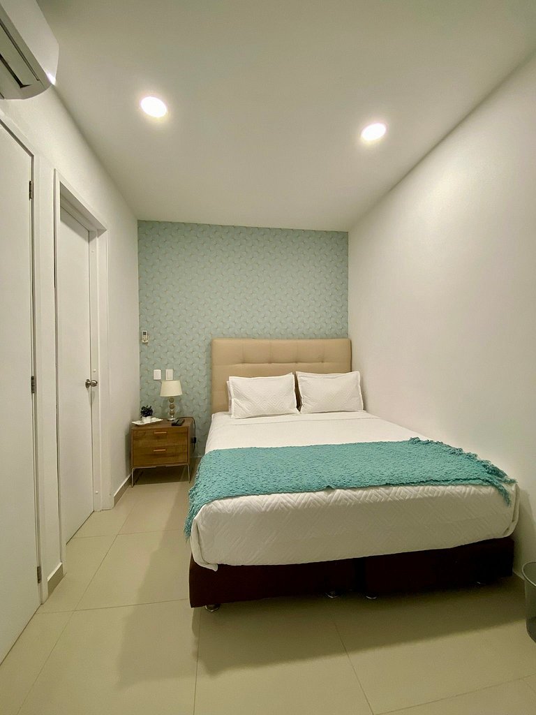Apto con Vista al Mar | Playa Privada y Piscina