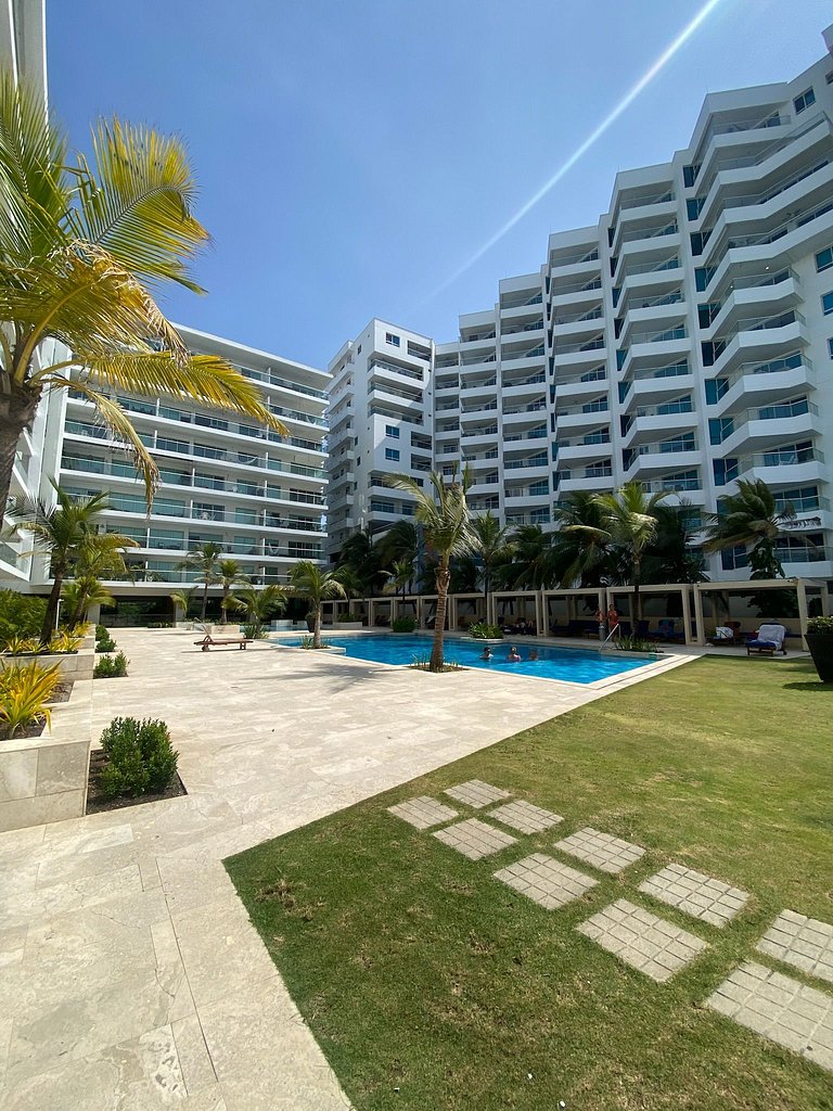 Apartment mit Meerblick | Privater Strand und Pool