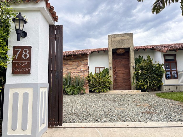 U-GO House Toledo Quindío