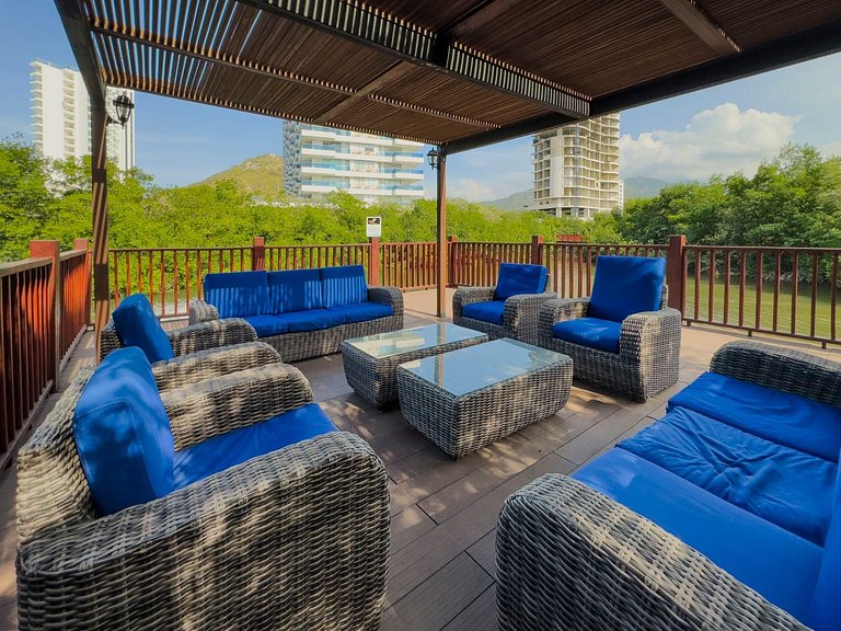 U-GO : Appartement dans un club de plage avec vue sur la mer