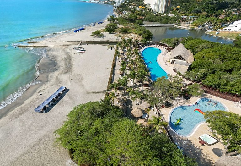U-GO : Appartement dans un club de plage avec vue sur la mer