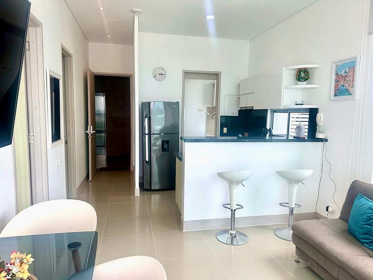 Luxury view on the 37th floor plus pool | U-GO