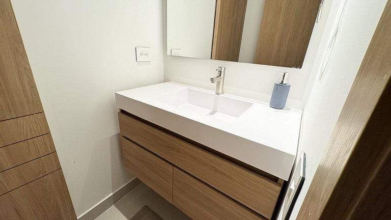 U-GO Amazing Apartment with Lagoon View