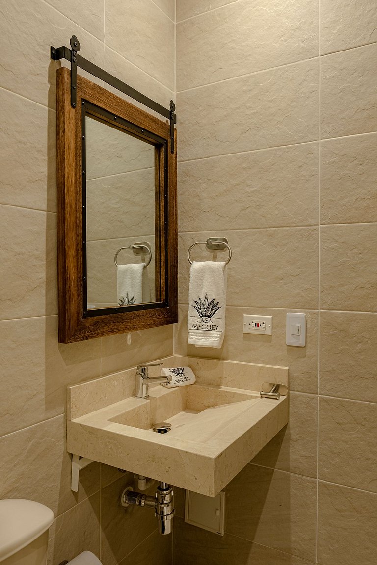 Apt in Getsemaní steps from the Historic Center