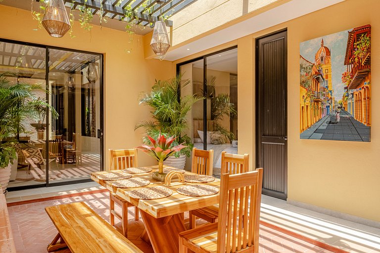 Casa Maguey – Tropical Retreat in Getsemaní