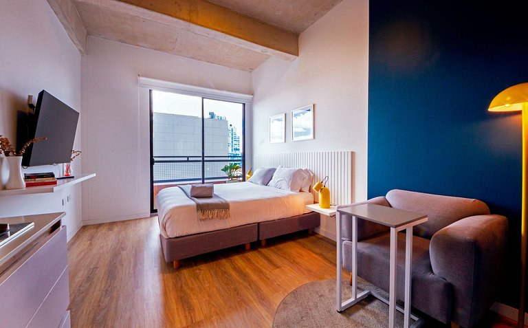 U-GO Charming Studio in the Capital Center