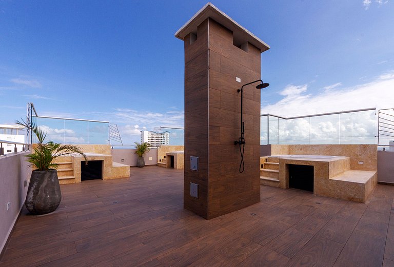 Panoramic Sea View with Private Balcony | U-GO Apartment