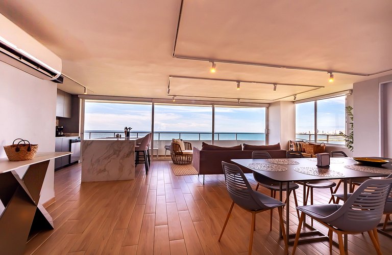 Luxuriöses Apt in El Laguito mit Meerblick-Balkon