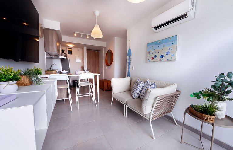 U-GO Estudio con Vista Lateral al Mar