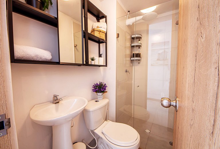 U-GO Studio avec Vue Latérale sur la Mer