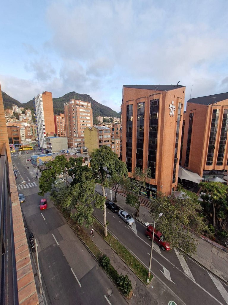 U-GO Studio Apartment with Rooftop in Chapinero