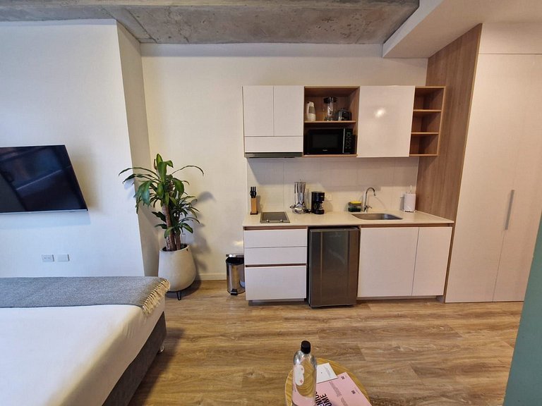 U-GO Studio Apartment with Rooftop in Chapinero