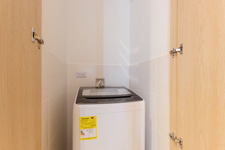 U-GO Appartamento con vista sul mare e balcone privato