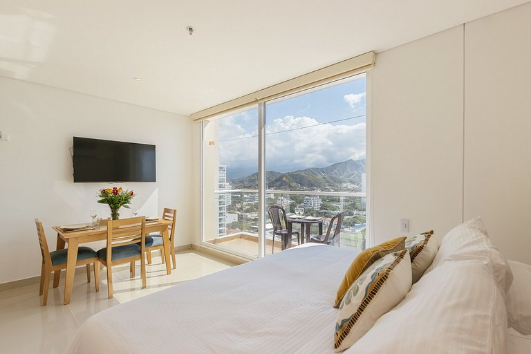 U-GO: Apartment mit Blick auf Stadt und Meer