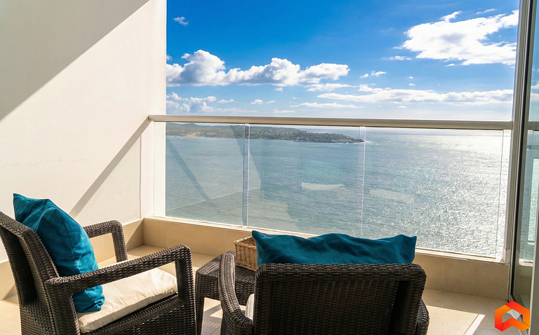 U-GO Siente el Mar Increíble Apto Palmetto Sunset