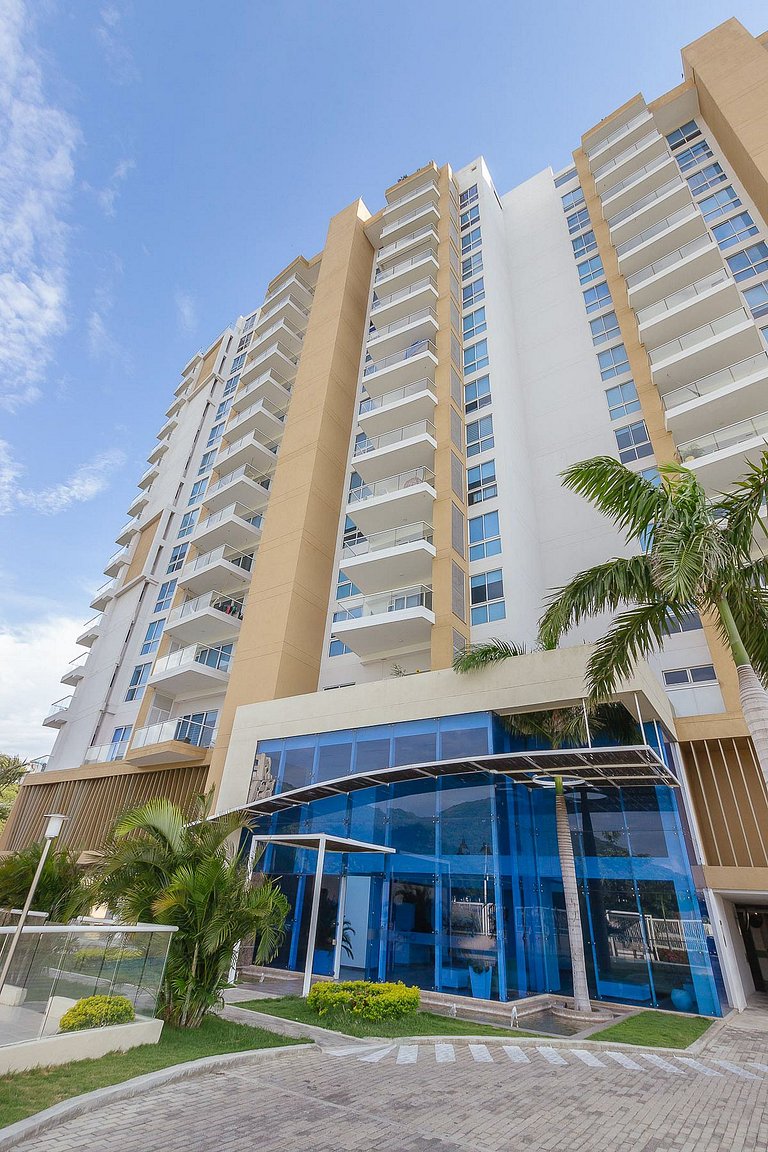 Apartment mit Panoramablick auf die Stadt | U-GO