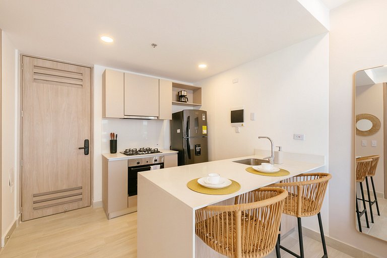 Modernes Apartment | Pool und Strand 10 Min.