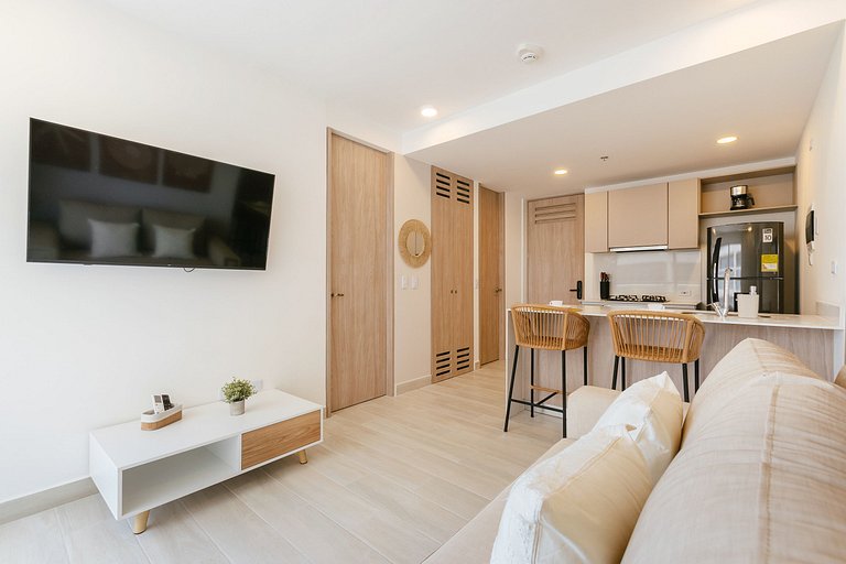 Modernes Apartment | Pool und Strand 10 Min.