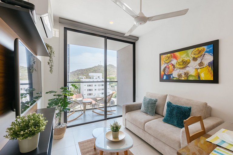 Modern Apartment with Pools and Resort Amenities