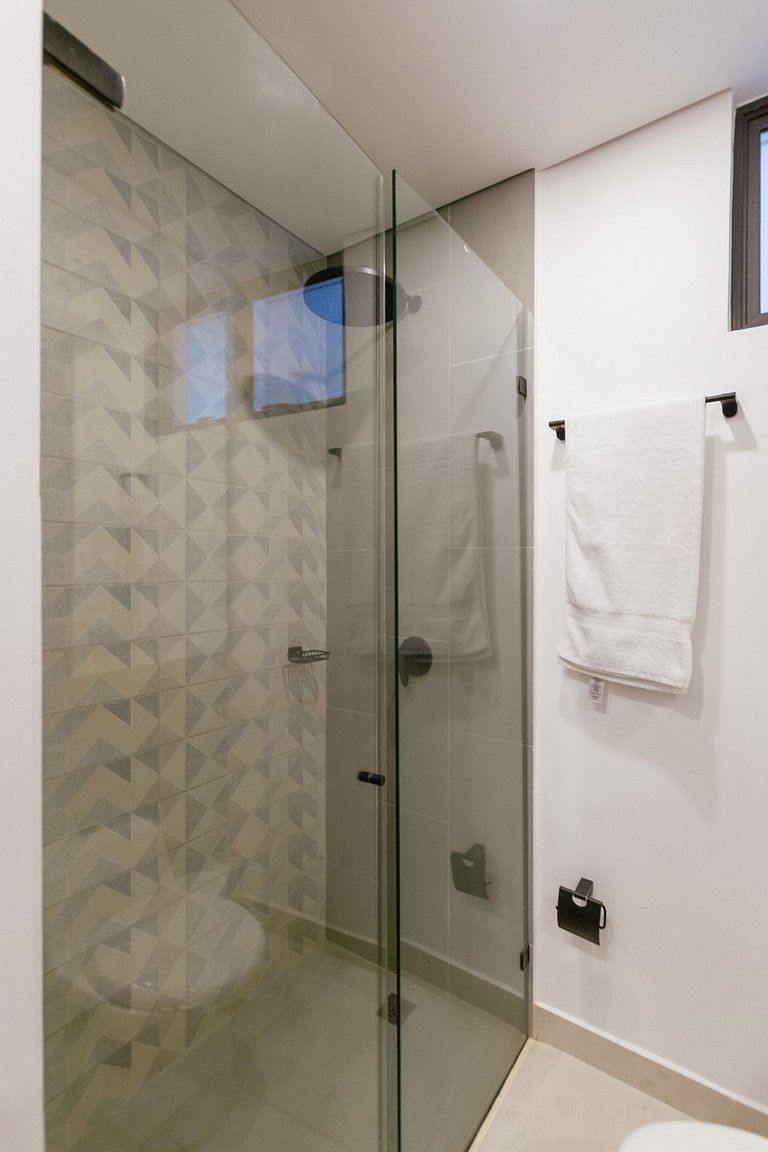 Moderne Wohnung mit Pools und Resort-Annehmlichkeiten