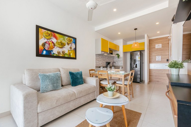 Modern Apartment with Pools and Resort Amenities